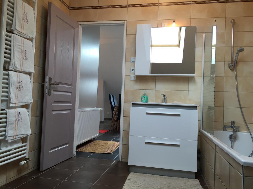Rochire Location 1 Apartman Gérardmer Szoba fotó